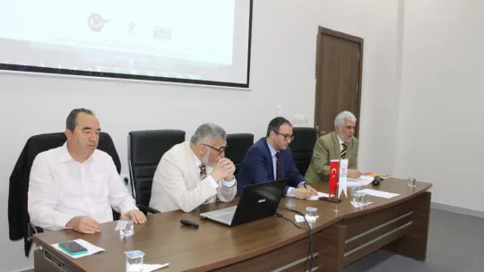 Muş'lu Öğrenciler Ekonomi Muhabirliğini Gündemine Aldı