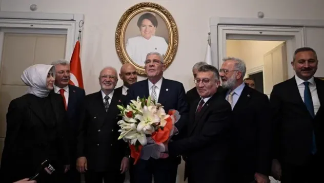AK Parti'den İYİ Parti'ye ziyaret