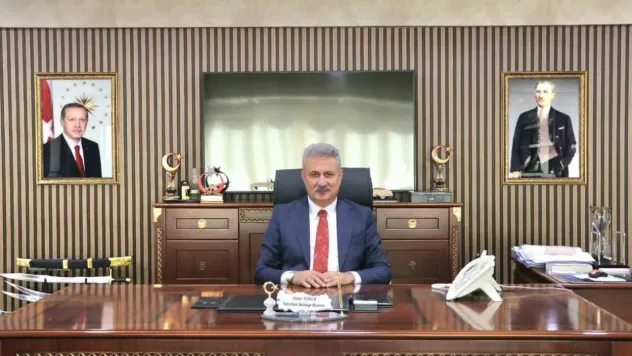 AK Partili Belediye Başkanı gözaltına alındı!