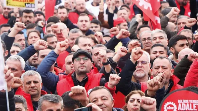 Birleşik Metal-İş, 43 fabrikada grev kararı aldı