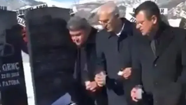 CHP: Özel o zaman genel başkan değildi