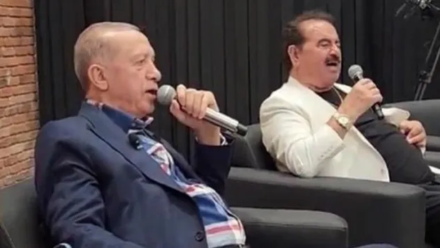 Cumhurbaşkanı Erdoğan, İbrahim Tatlıses ile birlikte türkü söyledi