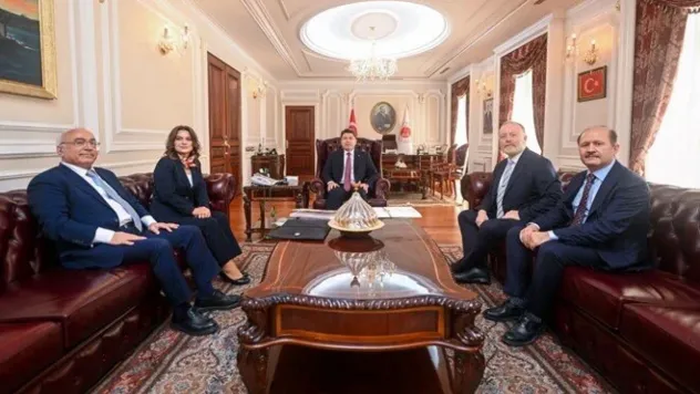 DEM Parti heyeti, Adalet Bakanı ile bir araya geldi