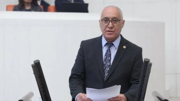 Gelecek Partisi İstanbul Milletvekili Doğan Demir istifa etti