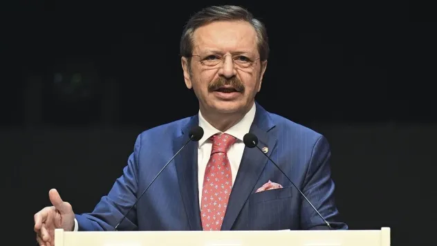 Hisarcıklıoğlu: Türkiye, İslam dünyası için güvenli yatırım merkezi