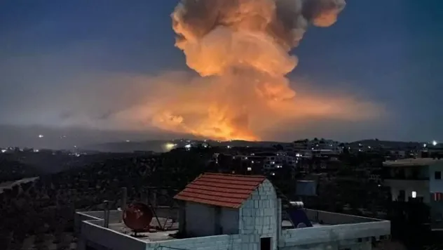 İsrail Suriye'nin askeri tesislerini bombaladı