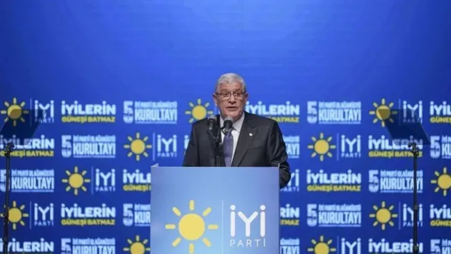 İYİ Parti kurultayı: Yeni genel başkan Musavat Dervişoğlu