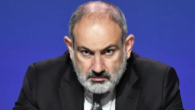 Paşinyan, Ermenistan'ın KGAÖ'den çekileceğini duyurdu