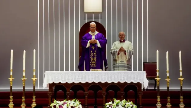 Wolkswagen Arena'da Katolik ayini