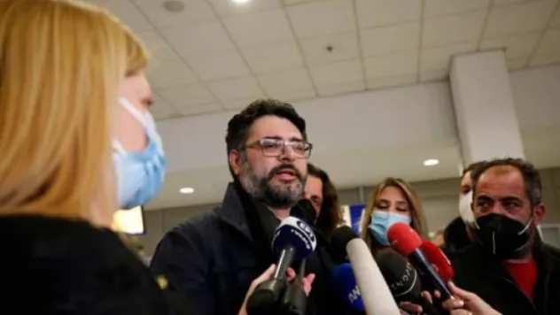 Yunanistan'ın Mariupol Başkonsolosu, özel operasyonla Ukrayna'dan tahliye edildi