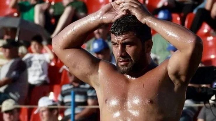 Başpehlivan Ali Altun hayatını kaybetti