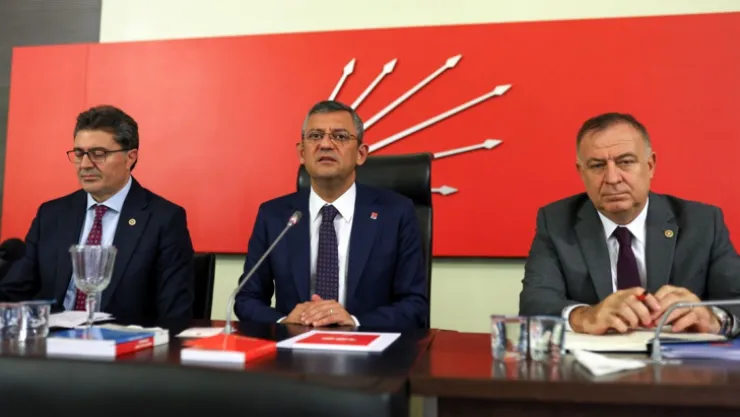 CHP'nin 81 il başkanından tüzük kurultayı talebi