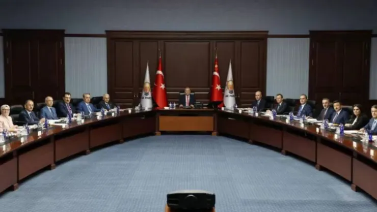 Cumhurbaşkanlığı Kabinesi bugün son kez toplanıyor