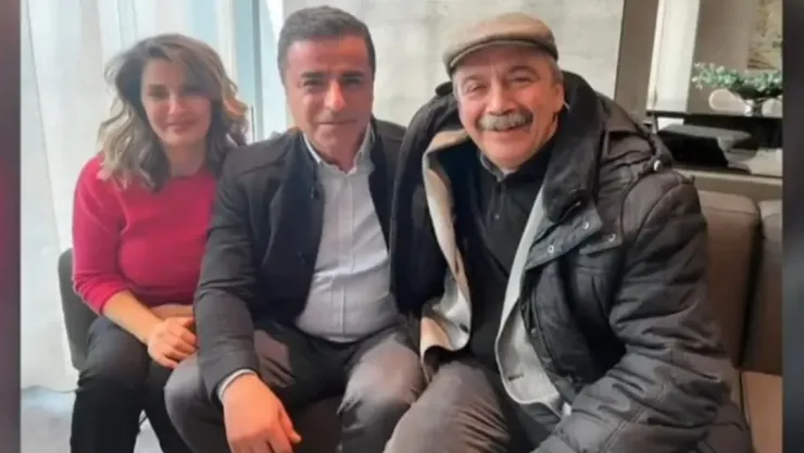 Demirtaş, eşinin ameliyatı için Edirne'den İstanbul'a götürüldü