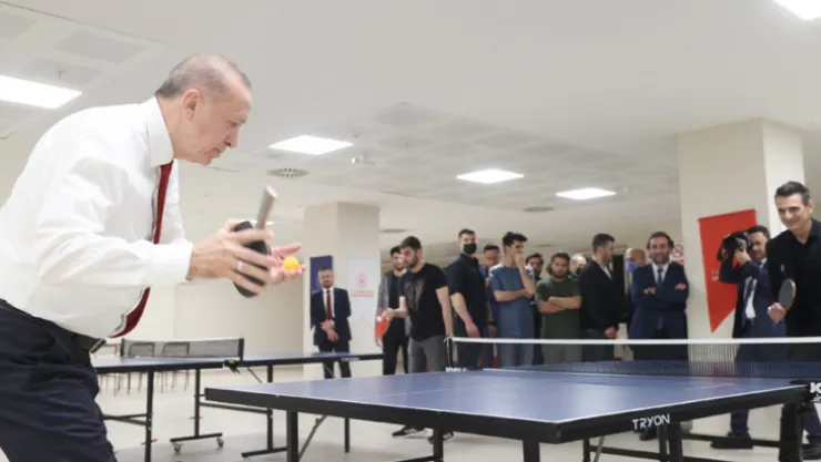 Erdoğan üniversitelilerle iftarda buluştu