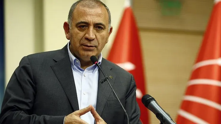 Gürsel Tekin CHP'den istifa etti