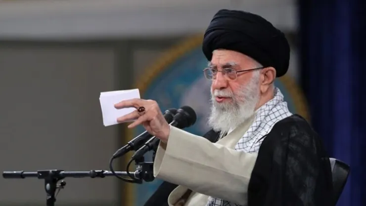 İran lideri Hamaney, 2 bini aşkın mahkumu affetti