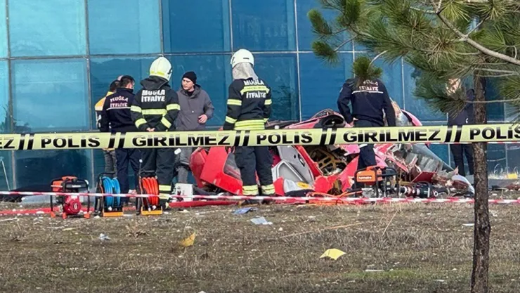 Muğla'da helikopter hastaneye çarptı: 4 ölü