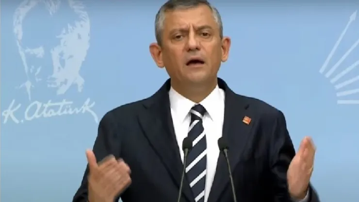 Özel Parti Meclisi'ni topladı