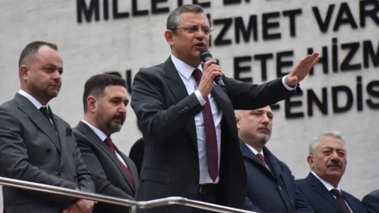 Özgür Özel: Çayda taban fiyat 25 TL olmalı