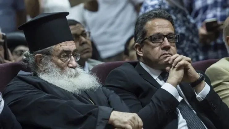 Rahiplerden manastır baskını