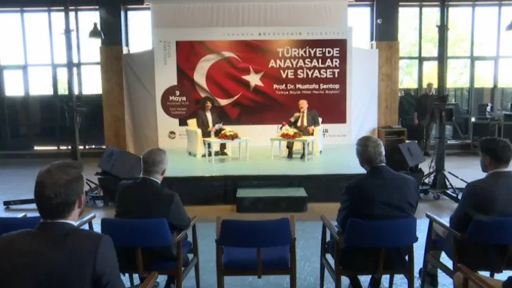 Şentop gençlerle buluştu