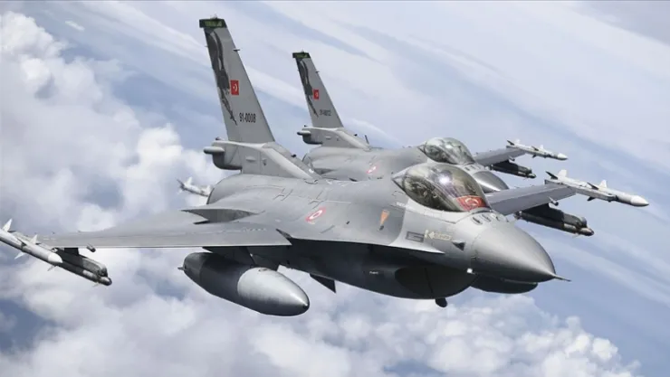 Terör yuvalarına bomba yağdı