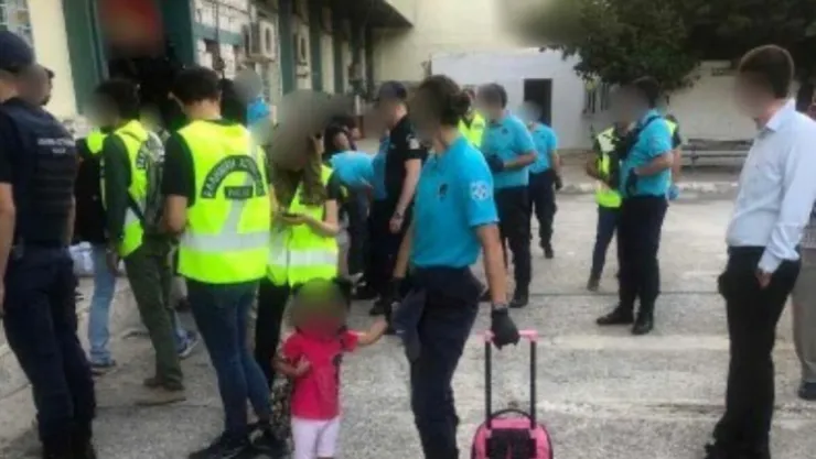 Yunanistan'da terör yuvası olarak bilinen kampa operasyon düzenlendi