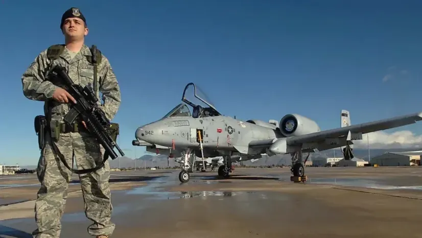 ABD'den Körfez'e yeni askeri filo