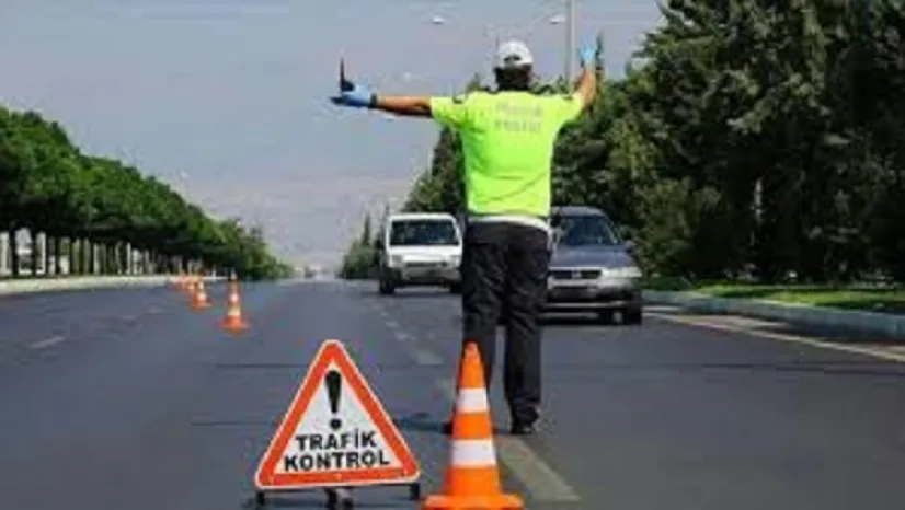 İstanbul'da bazı yollar trafiğe kapatıldı