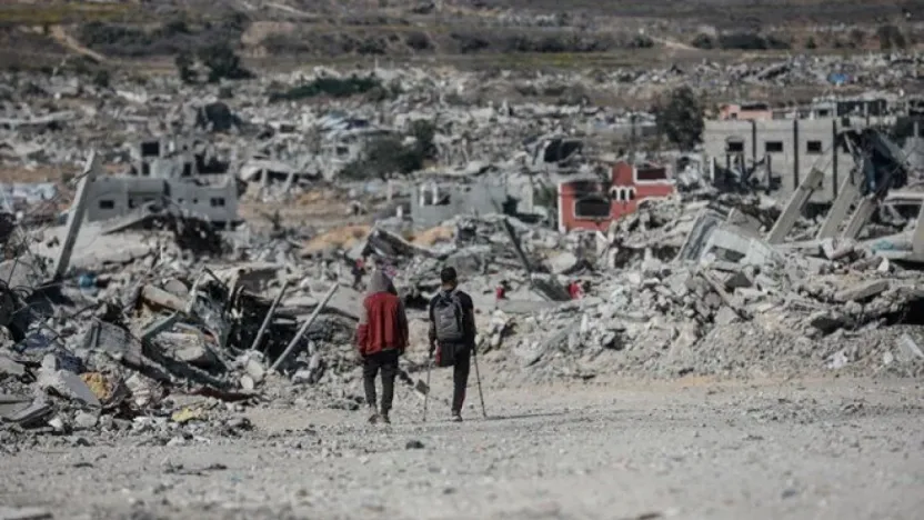 İsrail Gazze'de 104 kişiyi katletti