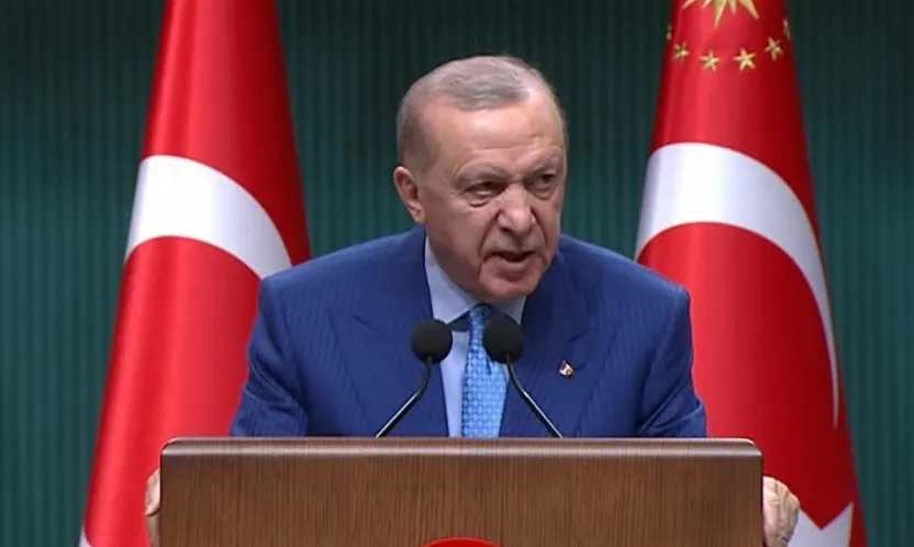 Erdoğan: Yaşam tarzına bakmadan 86 milyonu kucaklıyoruz