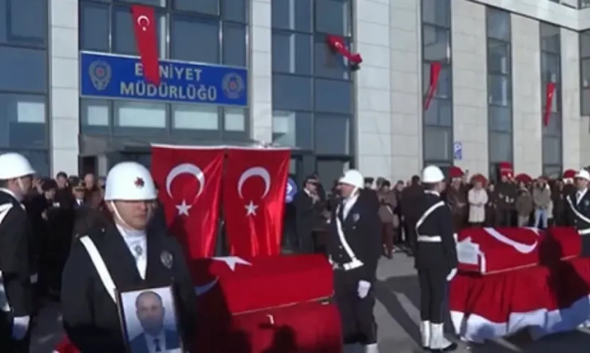 Şehit polislere veda