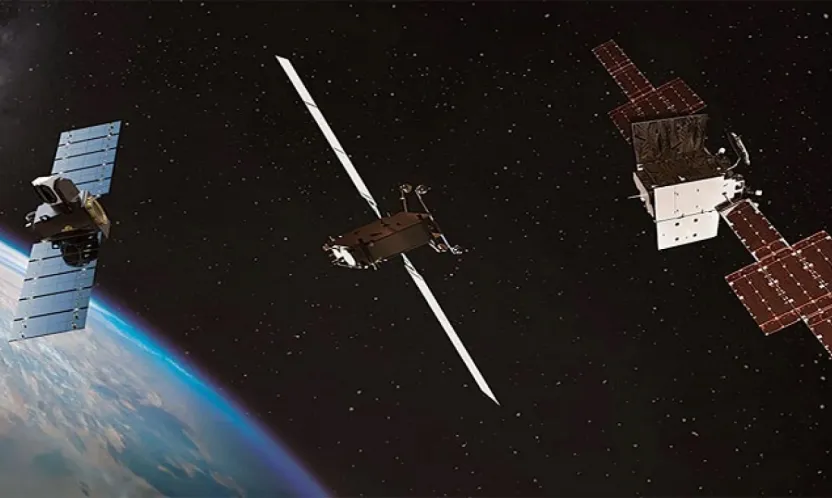 Uzayda 'it dalaşı'